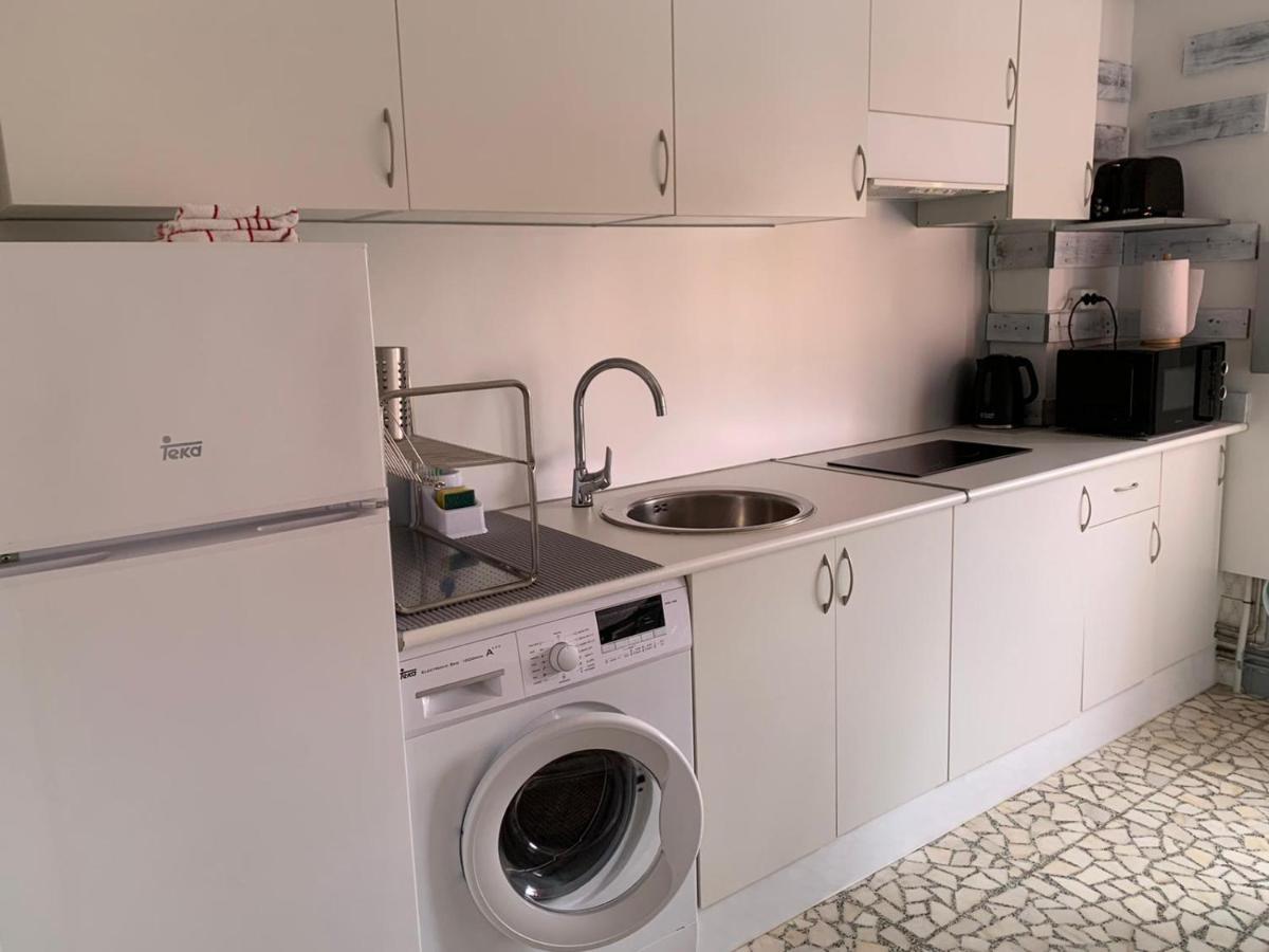 Apartamento A Rotonda Lägenhet Redondela Exteriör bild