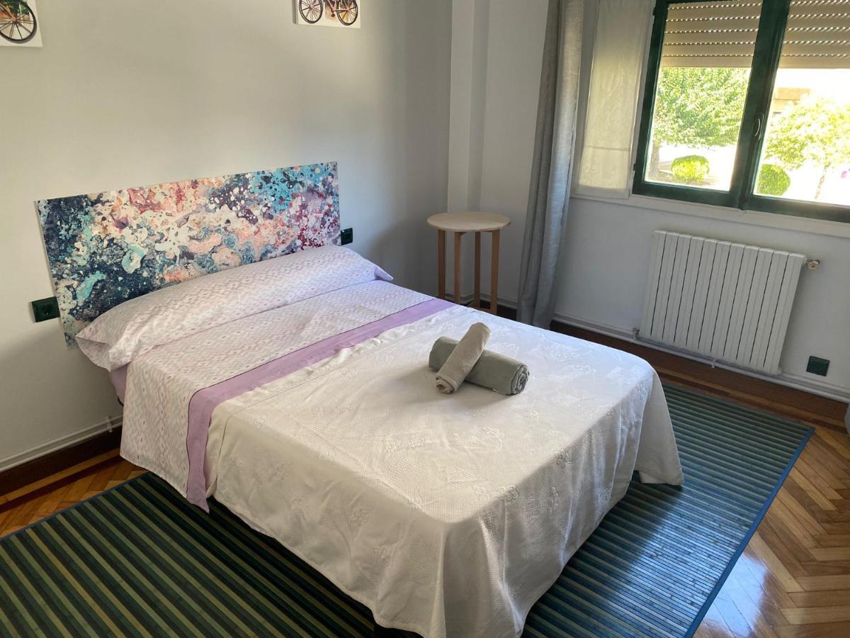 Apartamento A Rotonda Lägenhet Redondela Exteriör bild